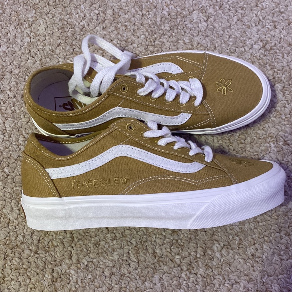 VANS - Peace Leaf - 7.5 - Picture 6 of 11